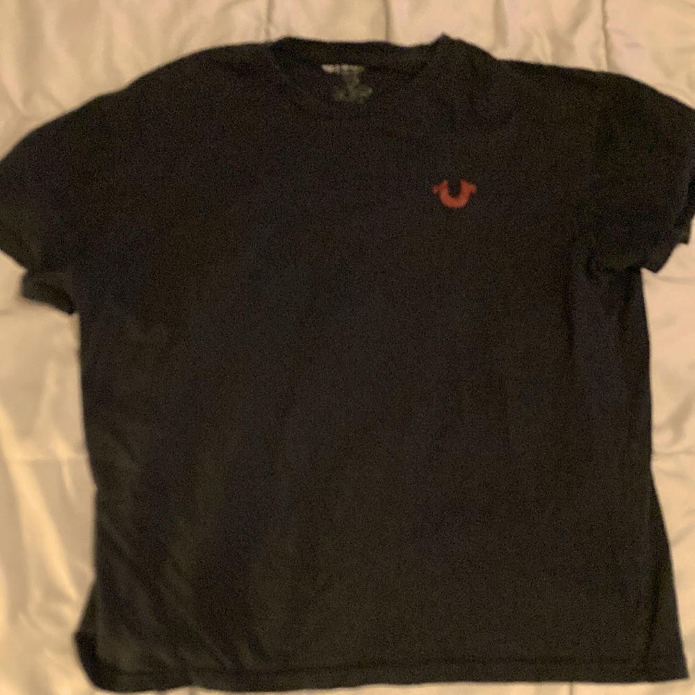 Black true religion tee shirt